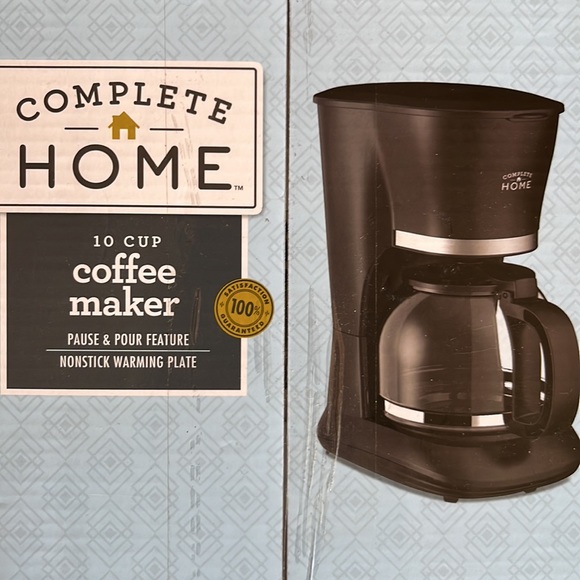 10 Cup Coffee Maker - Picture 4 of 4